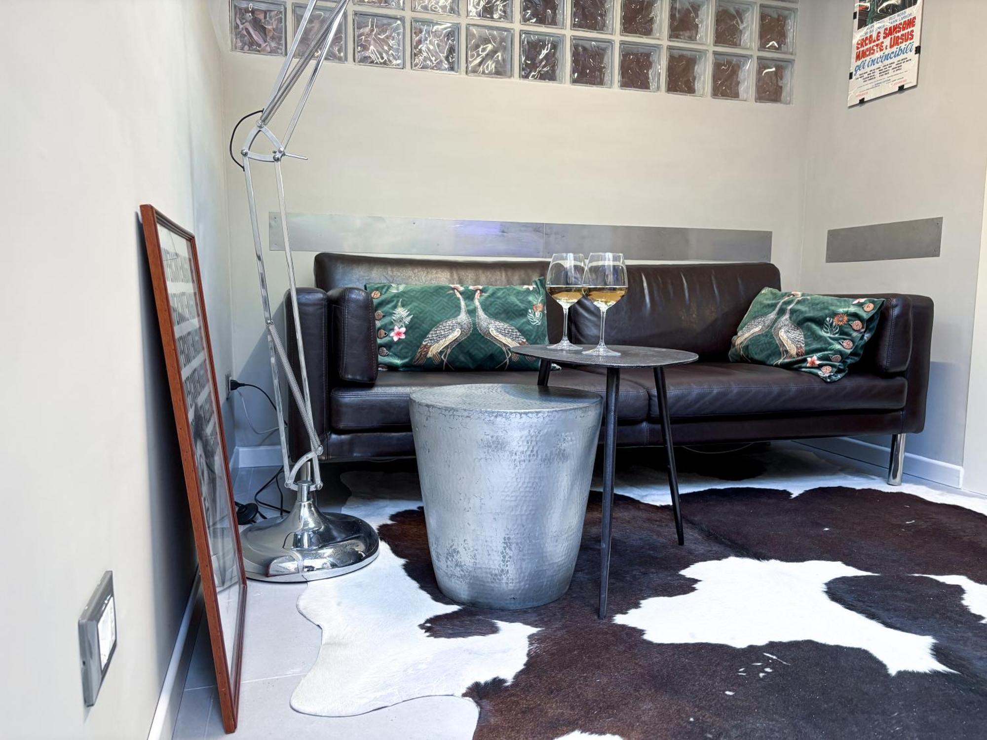 The Shelter Apartment Рим Екстериор снимка